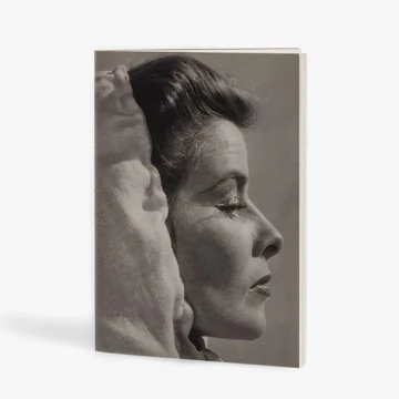 MUNKÁCSI Márton, Katharine Hepburn varrott füzet 