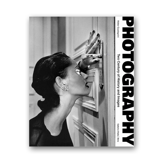 Photography: Two Centuries of History and Images cover