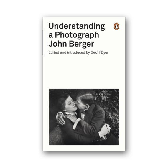 Understanding a Photograph cover